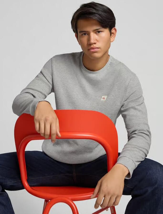 CALVIN KLEIN JEANS regular T-shirt met ingebreid patroon grijs - Foto 7