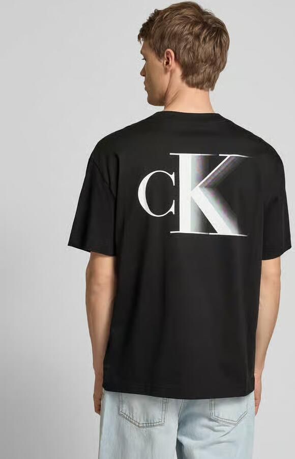 Calvin Klein T-shirt BOLD CK TEE met groot logo op de rug