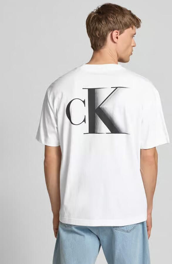 Calvin Klein T-shirt BOLD CK TEE met groot logo op de rug