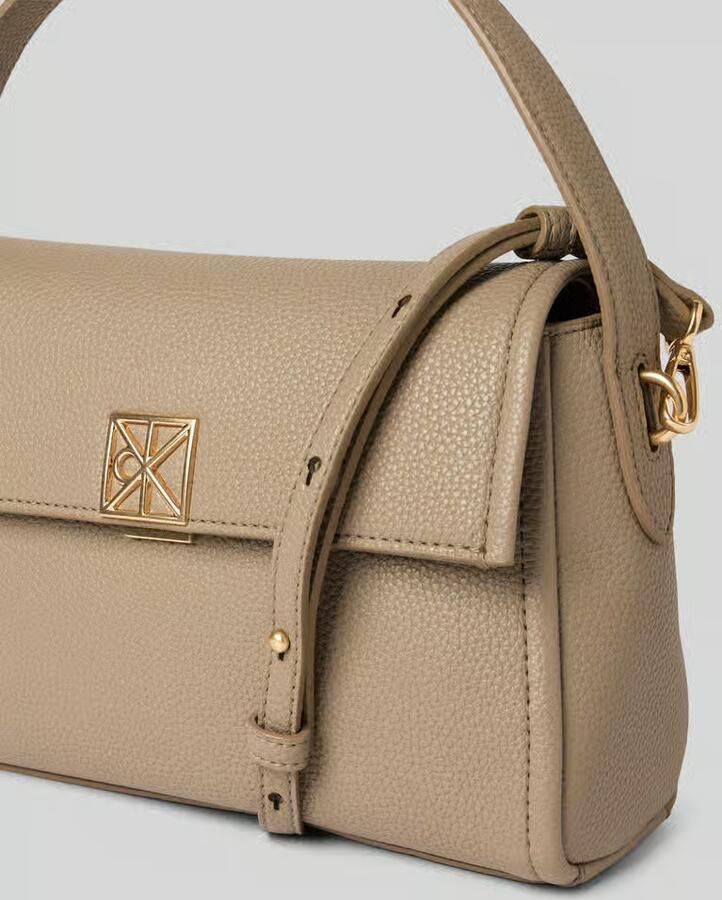 CK Calvin Klein Handtas met labelapplicatie