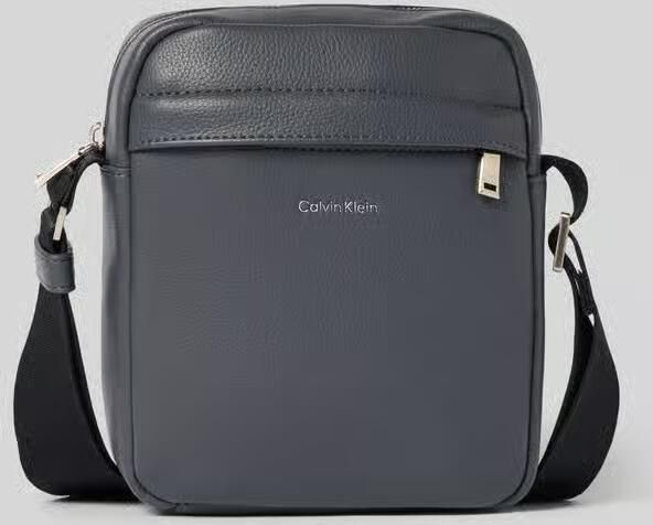 CK Calvin Klein Handtas met labeldetail Model 'RAISED REPORTER'