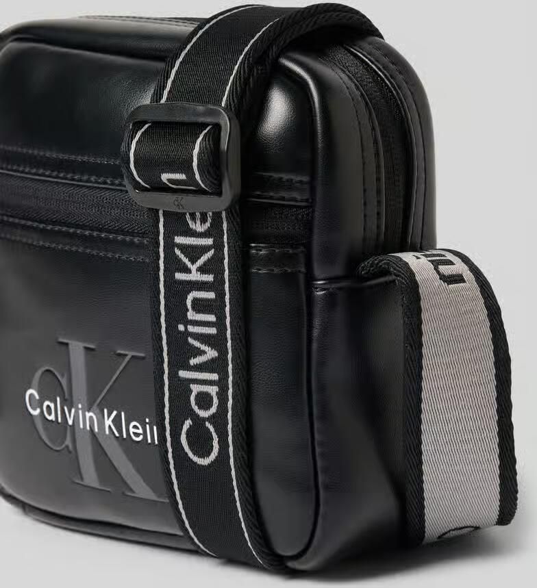 CK Calvin Klein heren schoudertas met reliëflogo