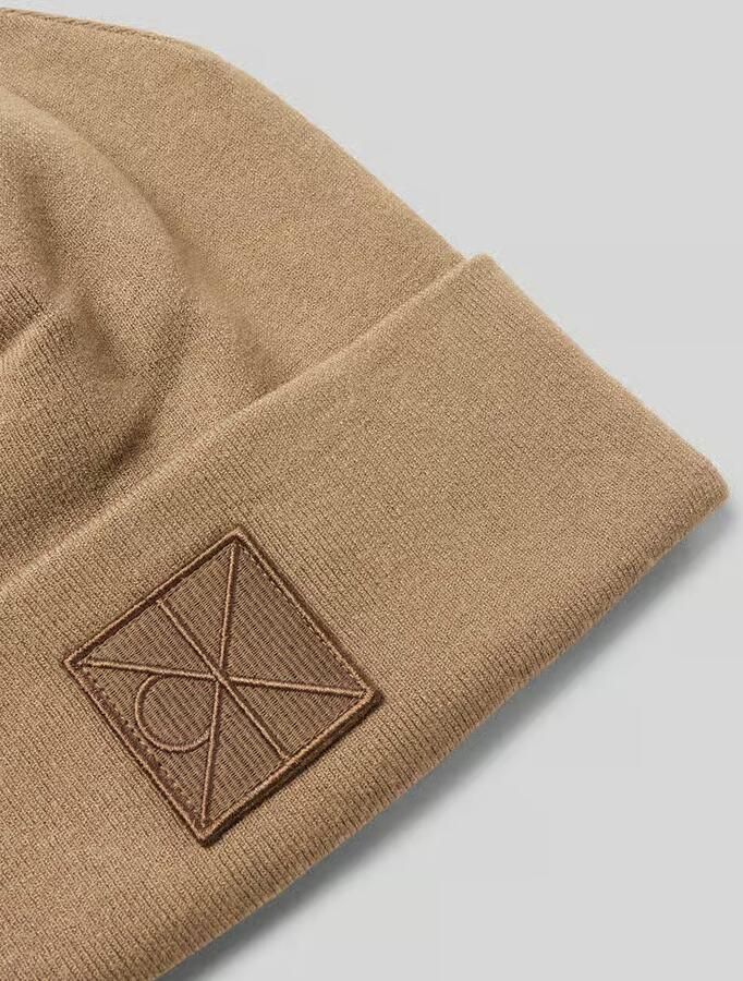 CK Calvin Klein Muts van viscosemix met logopatch model 'Bea'