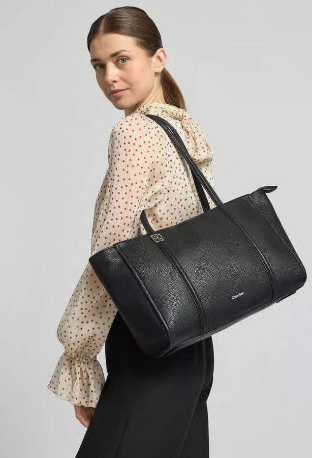 Calvin Klein Jeans Tas EMBLEM HW PEBBLE TOTE LV04F3424G - Foto 2