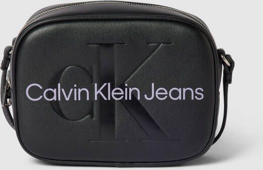 Calvin Klein Jeans Cameratas met labeldetails