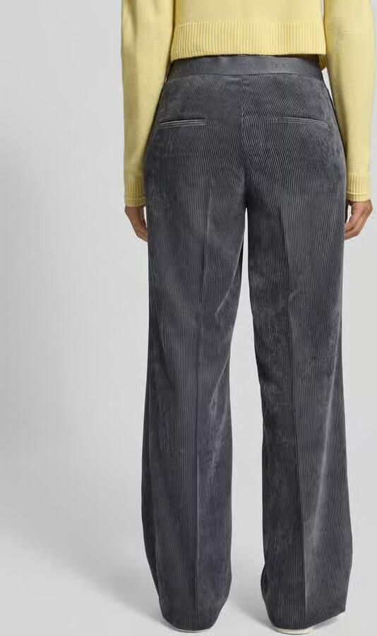 CAMBIO Loose fit korte corduroy broek met bandplooien model 'AVA DOUBLE JOGG' - Foto 3