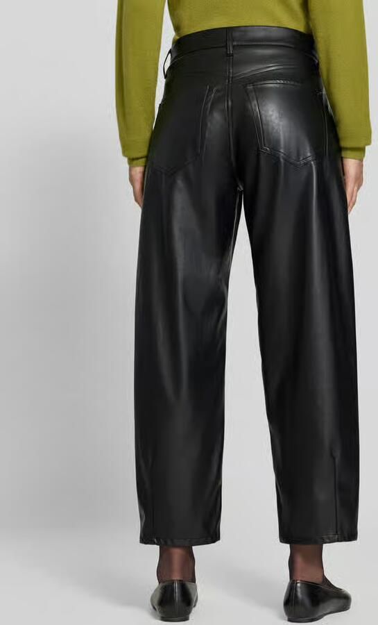 CAMBIO straight fit kunstleren broek met riemlussen model 'ELIN' - Foto 6