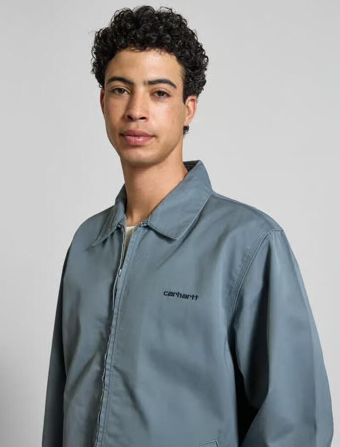 Carhartt Work In Progress Jack met labelstitching en steekzakken