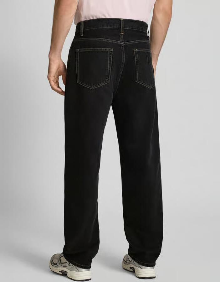 Carhartt Work In Progress Straight leg jeans in 5-pocketmodel model 'AARON'