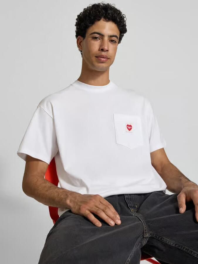 Carhartt Work In Progress T-shirt met borstzak en labelpatch