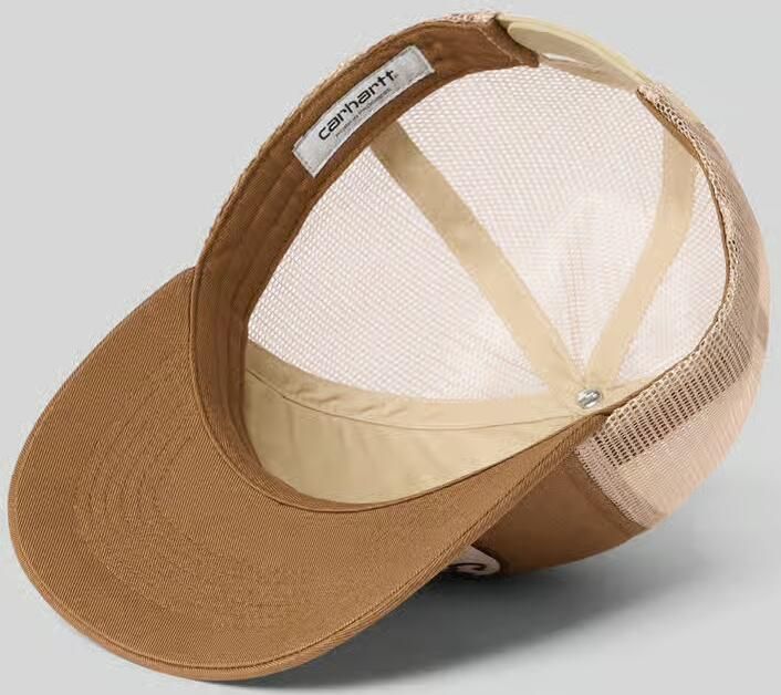 Carhartt Work In Progress Trucker Cap met Labelstitching