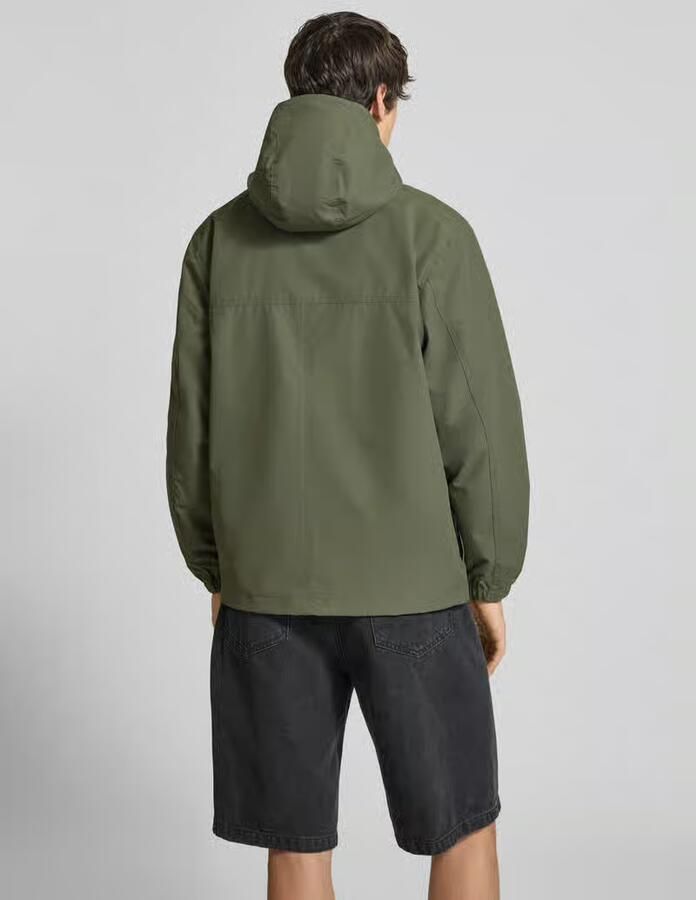 Carhartt Work In Progress Windbreaker met labelstitching