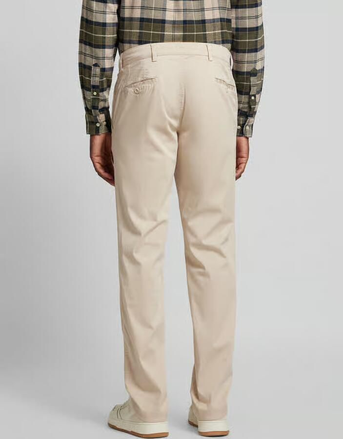Carl gross Chino met steekzakken model 'Tomme'