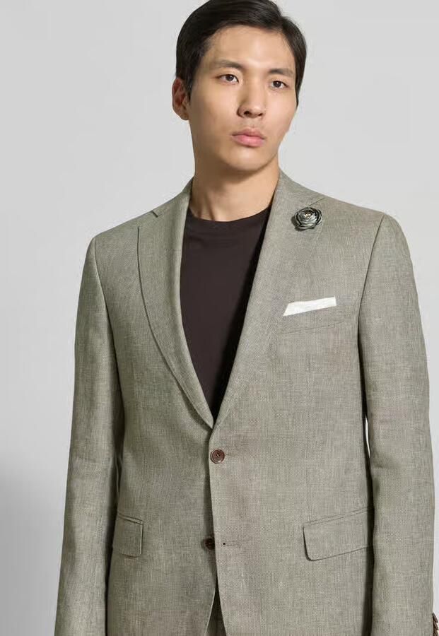 Carl gross Colbert met applicatie model 'Tannon'