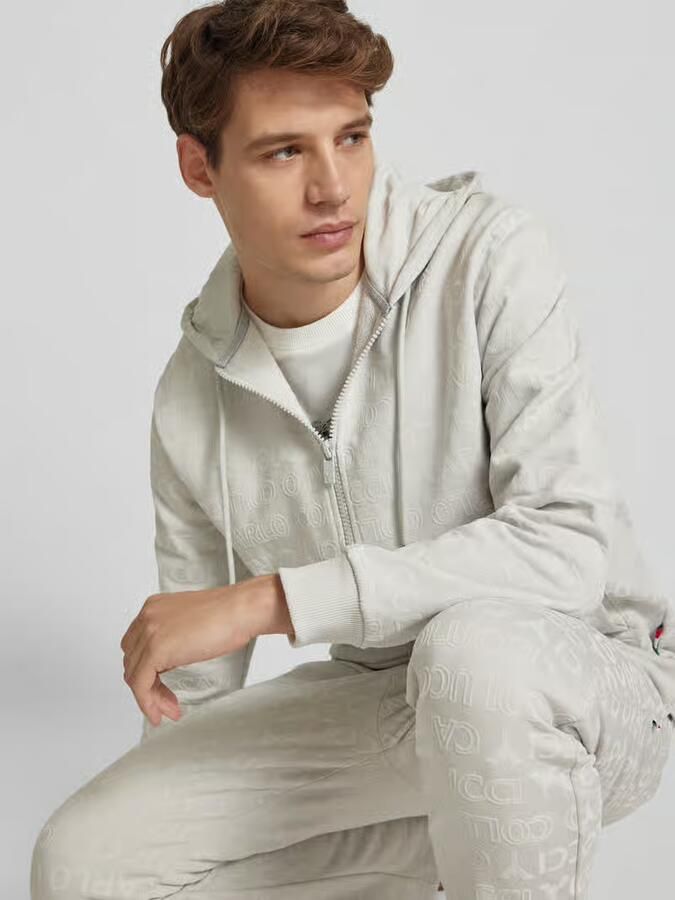 Carlo colucci Sweatjack met capuchon
