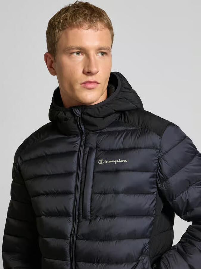 Champion Gewatteerd jack met capuchon en logo - Foto 2