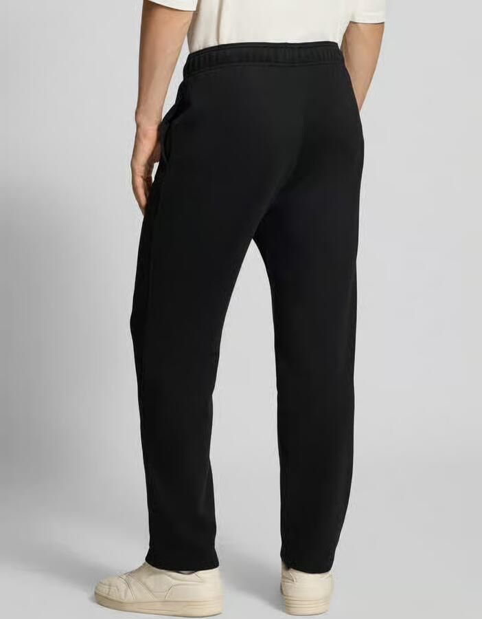 Champion Straight fit sweatpants met logostitching model 'Icons'