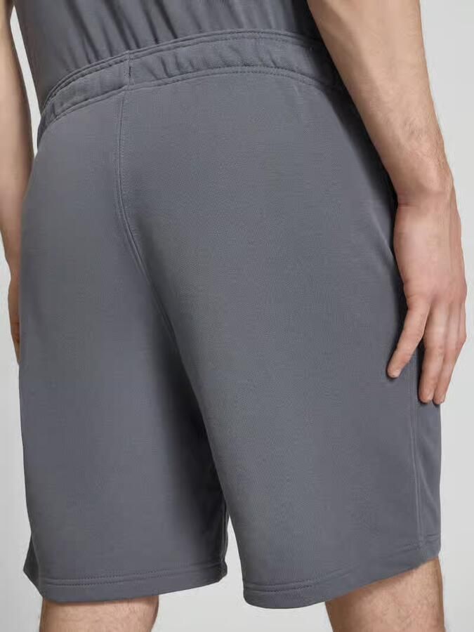 Champion Sweatshorts met elastische band en labelstitching