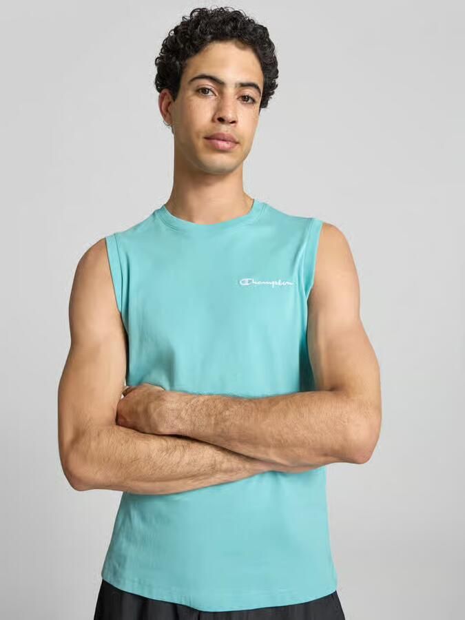 Champion Top met labelstitching en ronde hals