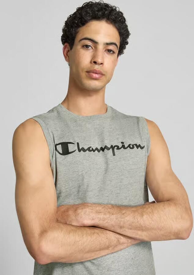 Champion Top met logo en ronde hals