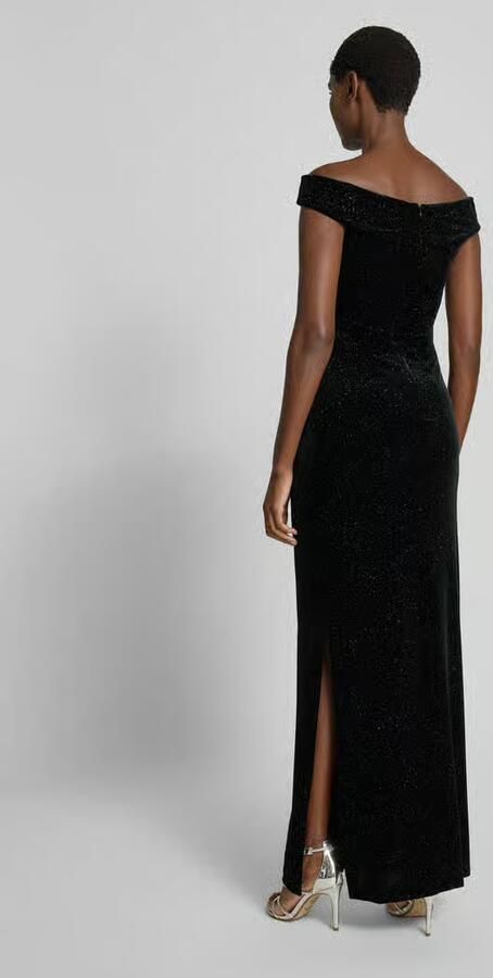 Christian Berg Cocktail Off shoulder-jurk met plooien opzij - Foto 3