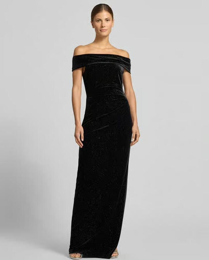 Christian Berg Cocktail Maxi-jurk van fluweel in off-shoulder-look - Foto 3