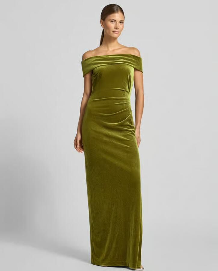 Christian Berg Cocktail Maxi-jurk van fluweel in off-shoulder-look - Foto 2