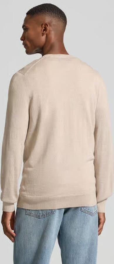 Christian Berg Men Gebreide pullover van een mix van merinowol met V-hals