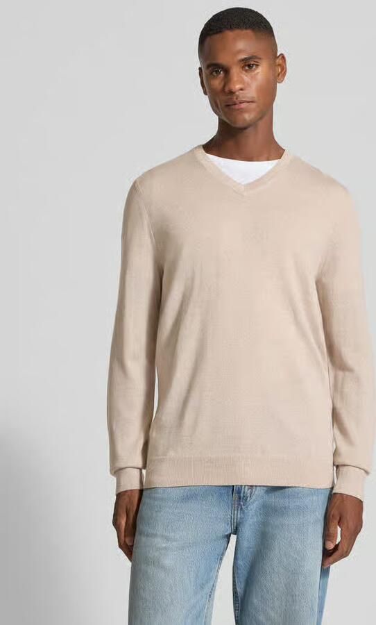 Christian Berg Men Gebreide pullover van een mix van merinowol met V-hals - Foto 2