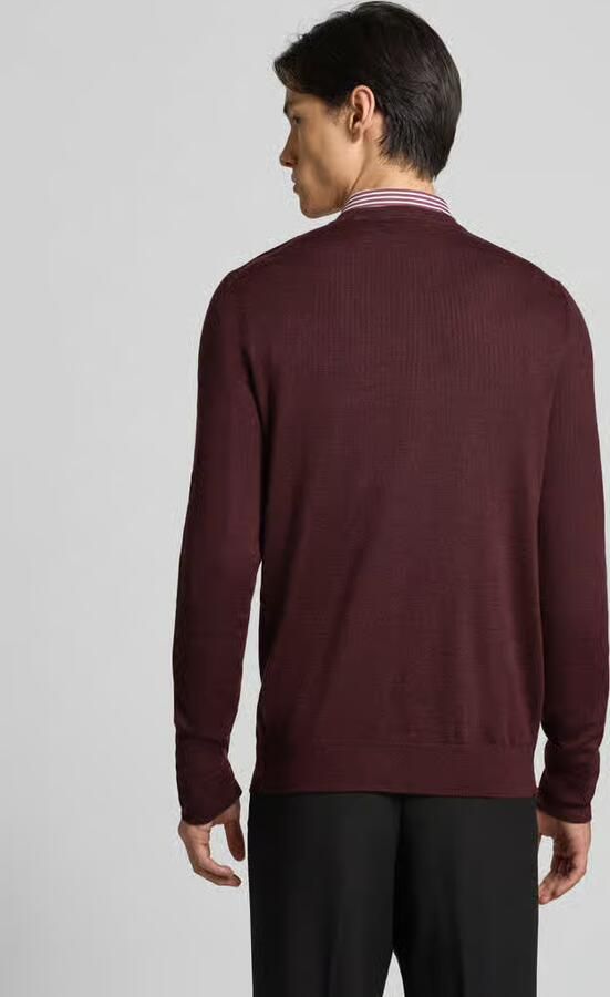Christian Berg Men Gebreide pullover van wolmix met V-hals