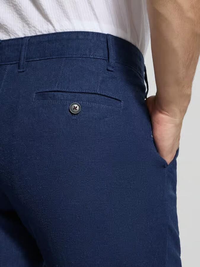 Christian Berg Men regular fit broek van mix van linnen en viscose met steekzakken