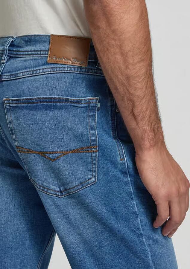 Christian Berg Men regular fit jeans met steekzakken