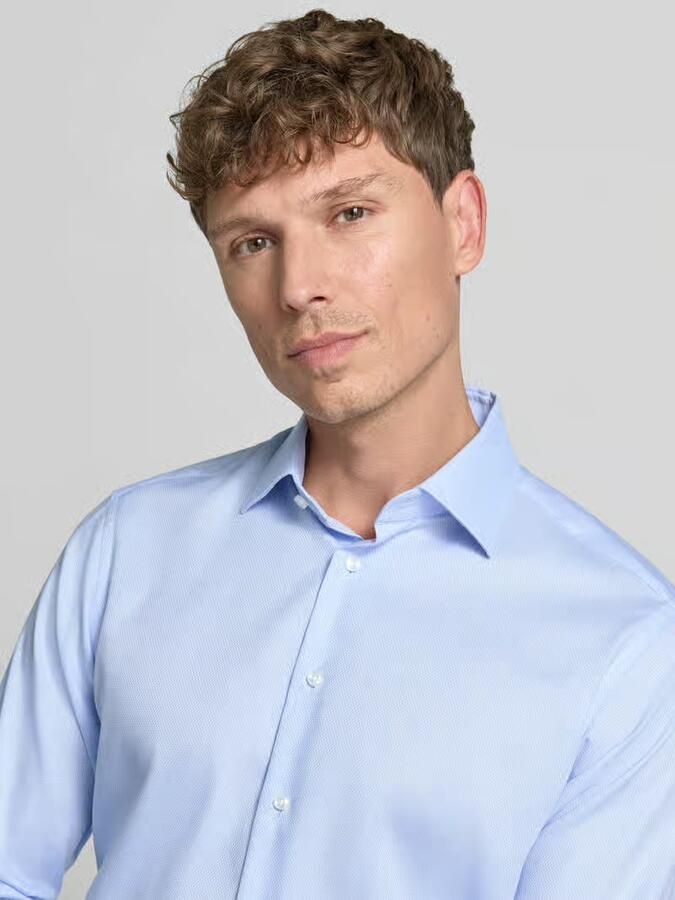 Christian Berg Men regular fit zakelijk hemd met kentkraag