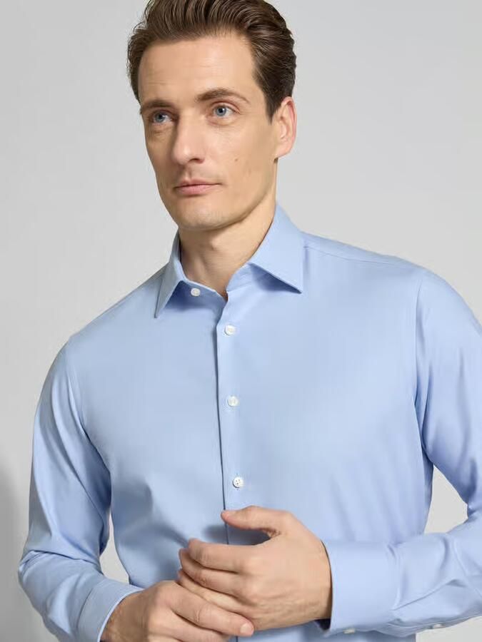 Christian Berg Men Regular fit zakelijk overhemd met Kentkraag
