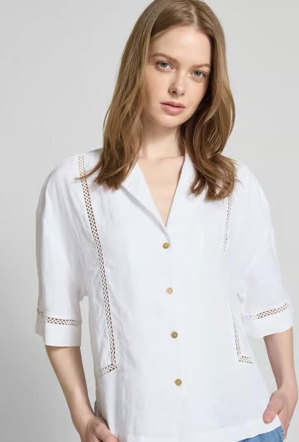 Christian Berg Woman Blouse met extra brede schouders en kentkraag - Foto 2