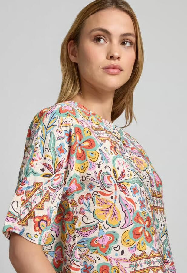 Christian Berg Woman Blouse van viscosemix met boothals