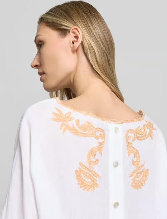 Christian Berg Woman Blouses T-shirt met linnen en motiefstitching - Foto 2