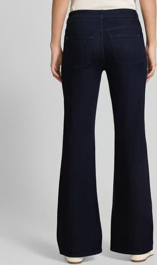 Christian Berg Woman Bootcut fit jeans van elastische katoenmix - Foto 5