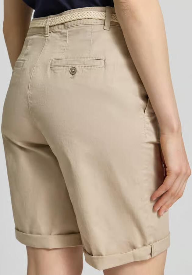 Christian Berg Woman Bermuda met riem en Franse steekzakken
