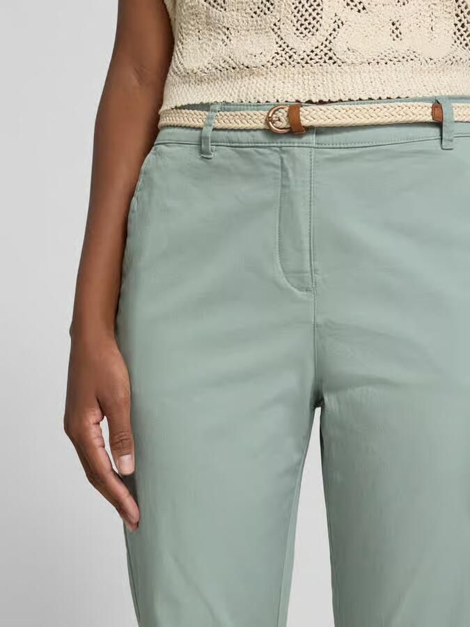 Christian Berg Woman chino met riem en achterzakken