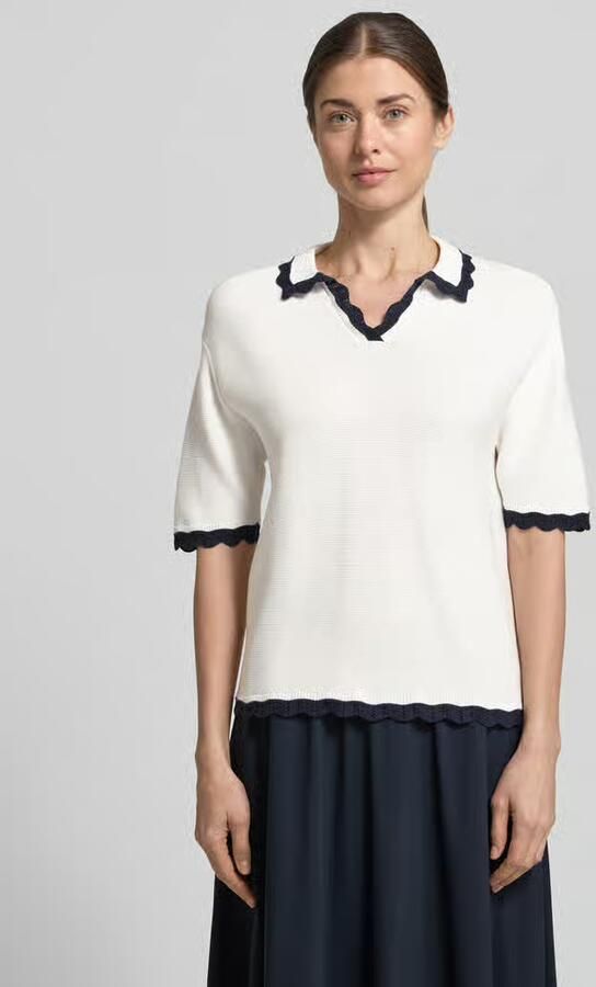 Christian Berg Woman Gebreid shirt met polokraag en V-hals - Foto 4