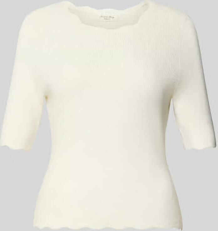 Christian Berg Woman Gebreid shirt van viscosemix met ruchekraag