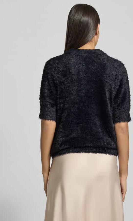 Christian Berg Woman Gebreide pullover met 1 2-mouwen en knoopsluiting
