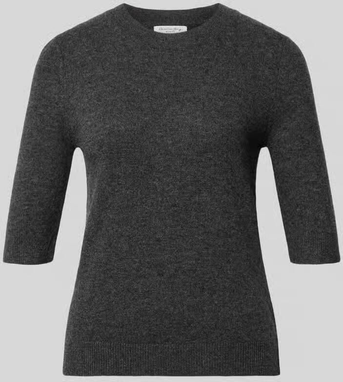 Christian Berg Woman Gebreide pullover met 1 2-mouwen en ronde hals