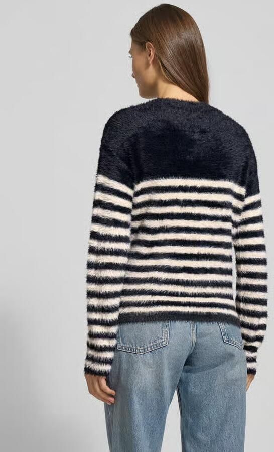 Christian Berg Woman Gebreide pullover van imitatiebont