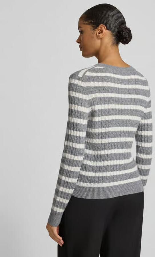 Christian Berg Woman Gebreide pullover van kasjmier met ronde hals