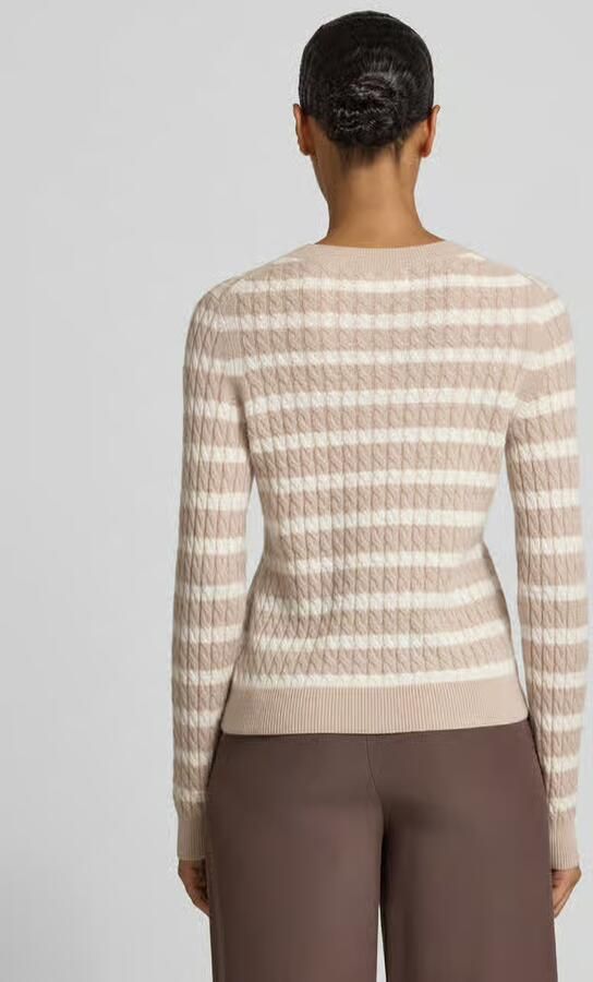 Christian Berg Woman Gebreide pullover van kasjmier met ronde hals