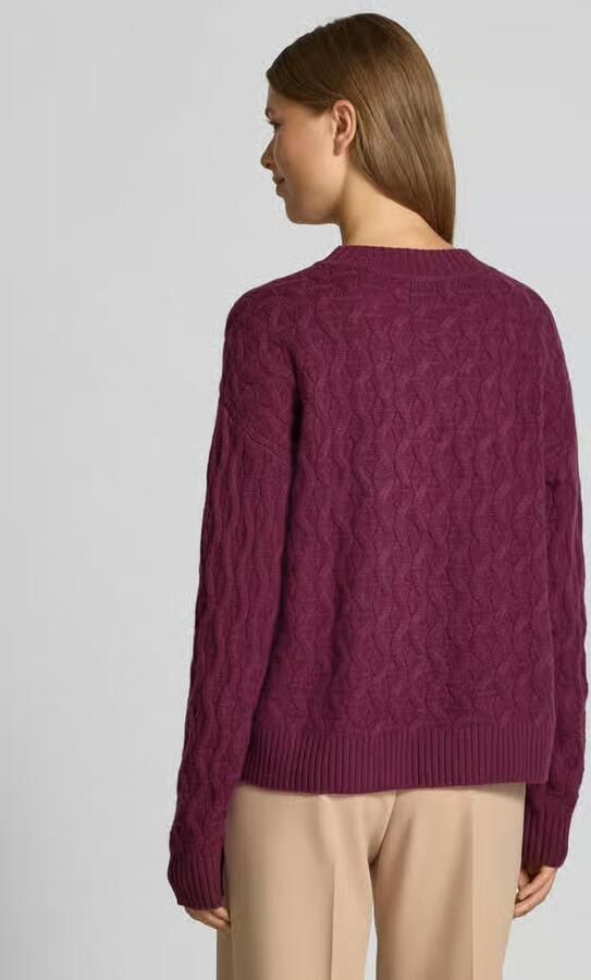 Christian Berg Woman Gebreide pullover van kasjmier met ronde hals