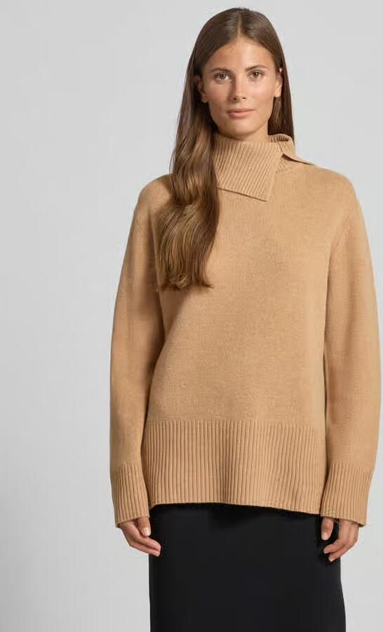 Christian Berg Woman Gebreide pullover van lanawol met col en zijsplitten - Foto 2