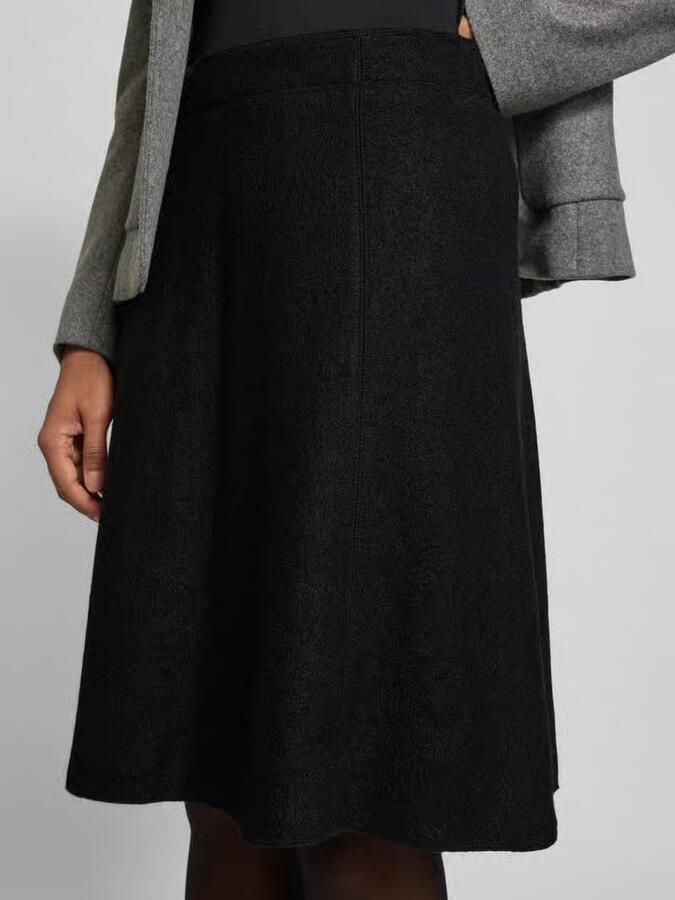Christian Berg Woman Knie-lange rok van mix van viscose en wol